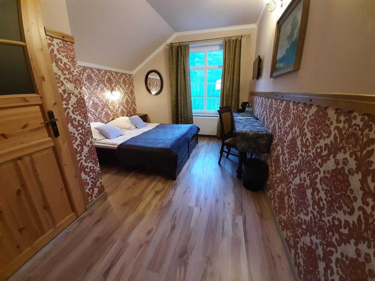 Dworek Bursztynowe Piaski Danzig Exterior foto