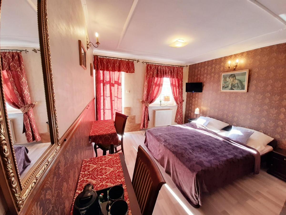 Dworek Bursztynowe Piaski Danzig Exterior foto